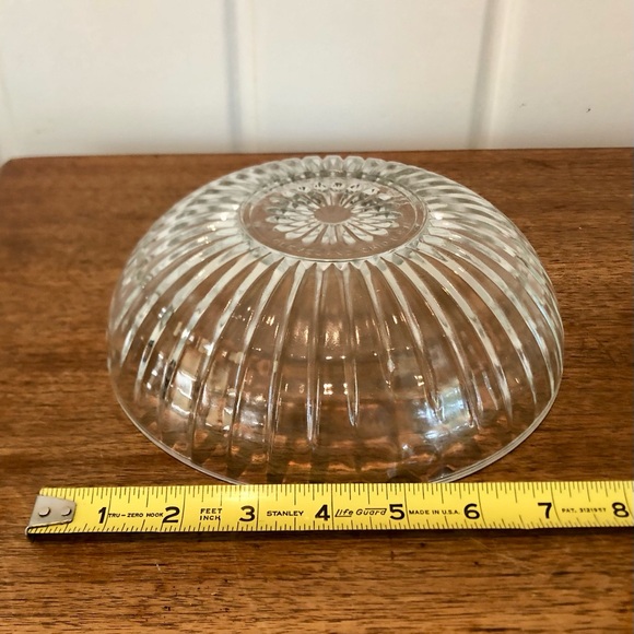 Vintage midcentury modern glass bowl made in the USA - Picture 3 of 3